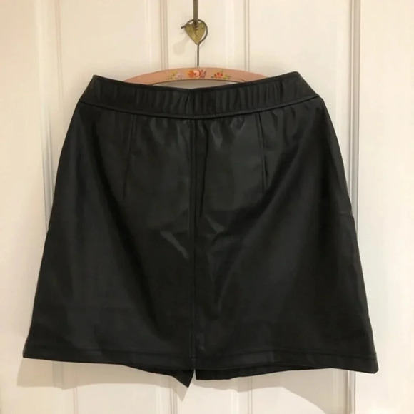 NWT Faux Leather Pocket Mini Skirt 🇬🇧🤟🏻 - Picture 9 of 15